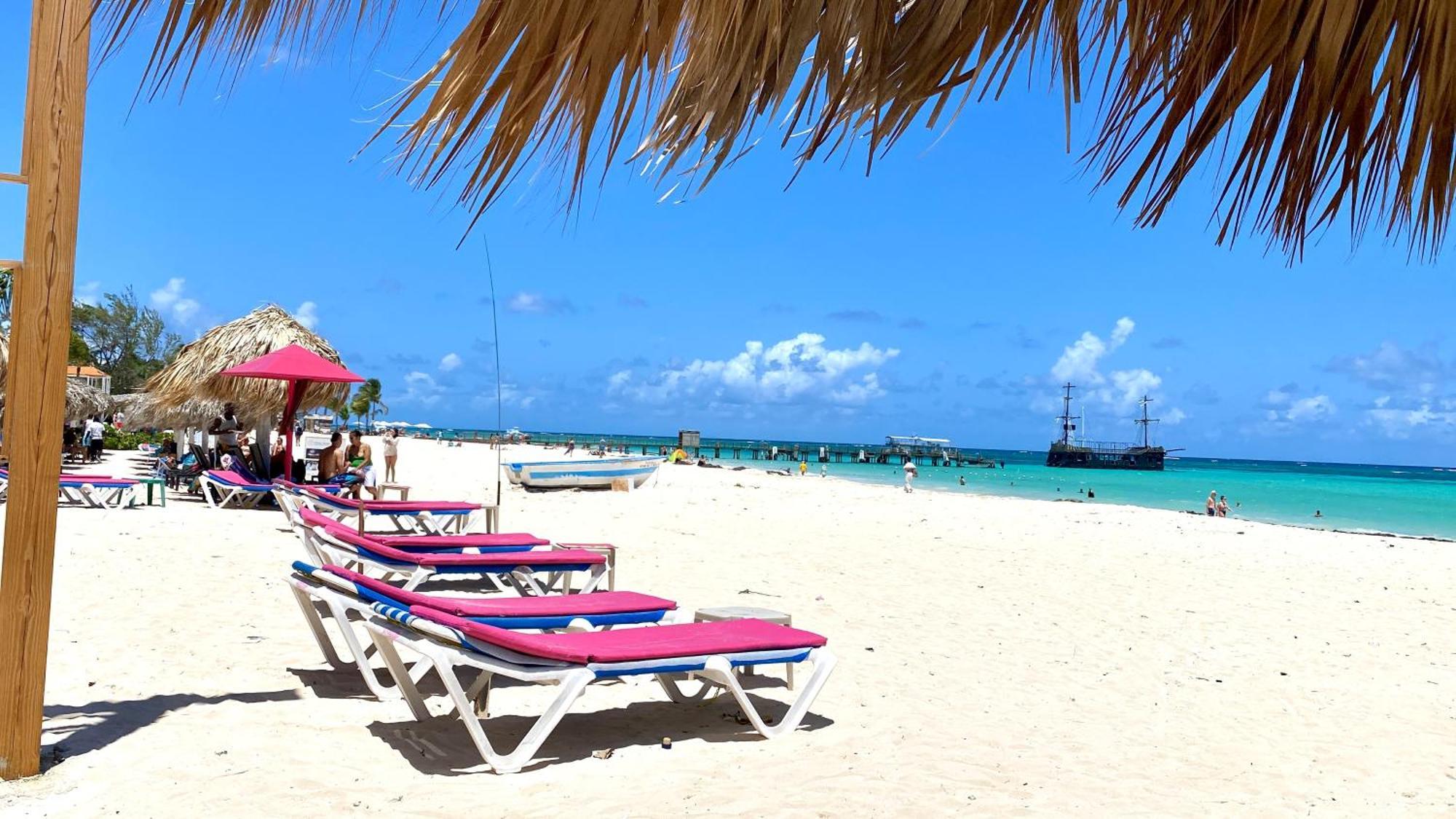 Madonna Pool Beach Los Corales Πούντα Κάνα Εξωτερικό φωτογραφία